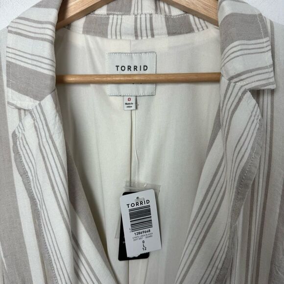NWT Torrid Linen Striped Blazer White + Beige Coastal Light Size 0 12 Large - Picture 7 of 15